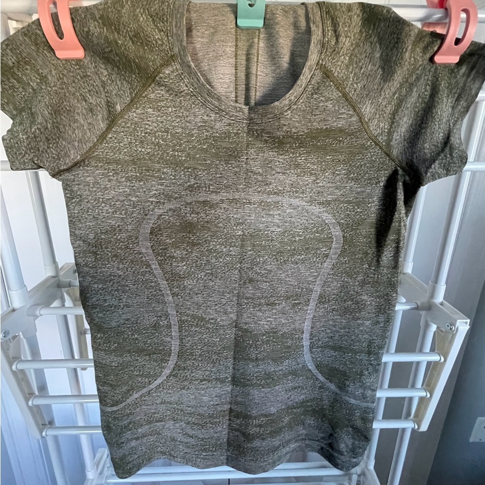 Lululemon Swiftly Tech Short Sleeve